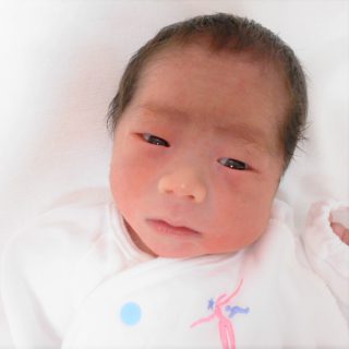 伶弥